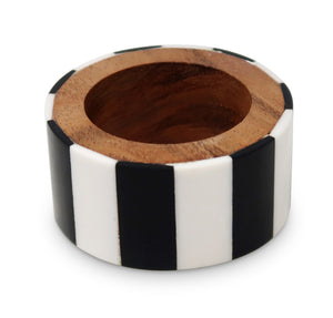 S/4 Wooden Napkin Rings Black & White