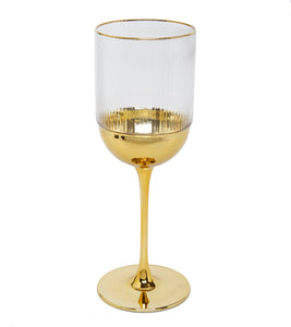 Set of 6 Wine Glasses with Gold Dipped Bottom - 2.75"D x 7.5"H