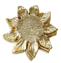 Load image into Gallery viewer, Set of 4 Gold Flower Shaped Coaster