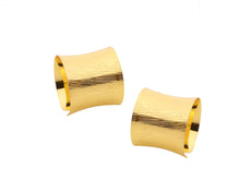 Load image into Gallery viewer, Set Of 6 Gold Napkin Rings